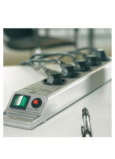 مطول الماني - حماية من التيار 2.5 متر - 5 مداخل(برينشتول)